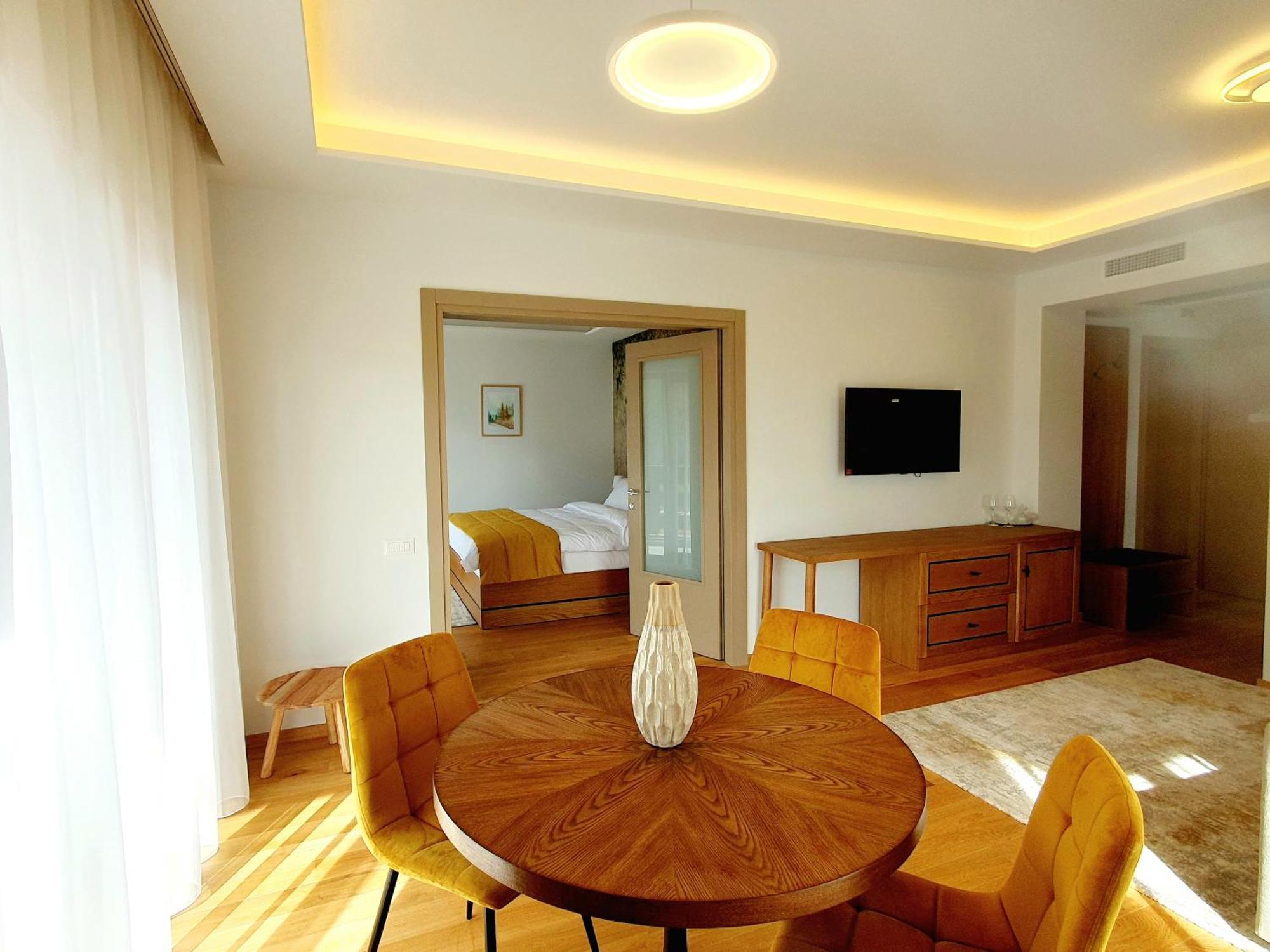 Pensiunea Leonida - Resort Leonida Poiana Tapului Exteriör bild